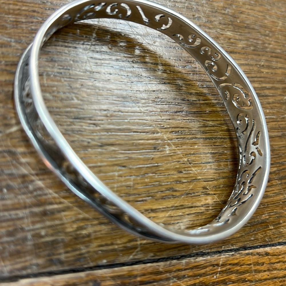 Silpada silver Bangle